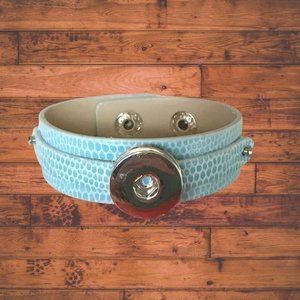 Light Blue 18/20mm Snap Button Leather Bracelet